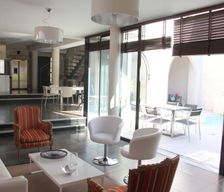 France Gard Milhaud vacation rental compare prices direct by owner 27778346