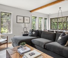 United States Vermont Stowe vacation rental compare prices direct by owner 26629926