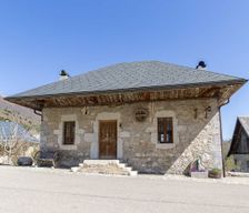 France BAUGES STE-REINE vacation rental compare prices direct by owner 33269005