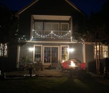 United States New York Greenfield Center vacation rental compare prices direct by owner 816518