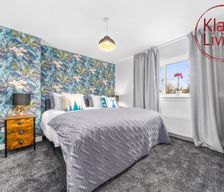 United Kingdom Scotland Bellshill vacation rental compare prices direct by owner 24568999