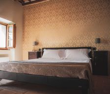 Italy Provincia di Siena San Quirico d'Orcia vacation rental compare prices direct by owner 29401395
