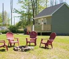 United States New York Pulaski vacation rental compare prices direct by owner 32253126