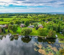 Canada Ontario Ennismore vacation rental compare prices direct by owner 27680016