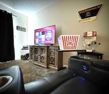 United States Illinois Herrin vacation rental compare prices direct by owner 15771420