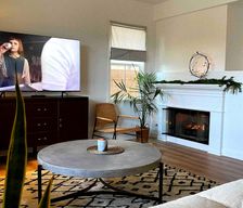 United States California Fontana vacation rental compare prices direct by owner 1807567