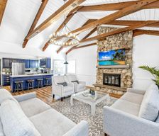 United States Illinois Des Plaines vacation rental compare prices direct by owner 32850889