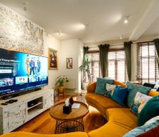 United Kingdom Wales Cardiff vacation rental compare prices direct by owner 4732407