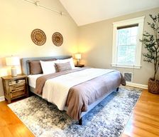 United States Connecticut New Haven vacation rental compare prices direct by owner 32951487
