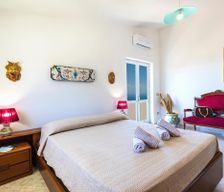Italy Calabria Ricadi vacation rental compare prices direct by owner 4156907