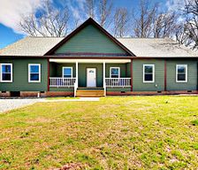 United States North Carolina Weaverville vacation rental compare prices direct by owner 11538139