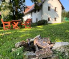 Czechia Středočeský kraj Prosenická Lhota vacation rental compare prices direct by owner 4497664