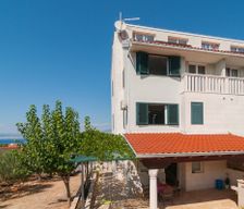 Croatia Splitsko-dalmatinska županija Supetar vacation rental compare prices direct by owner 7642978