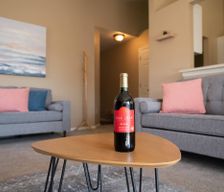 United States Illinois Pekin vacation rental compare prices direct by owner 10595143