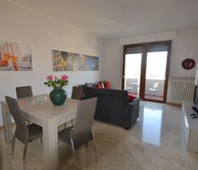 Italy Lombardia Varese vacation rental compare prices direct by owner 19604831