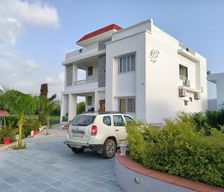 India Rajasthan Udaipur vacation rental compare prices direct by owner 25547259