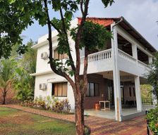 India Maharashtra Umbare vacation rental compare prices direct by owner 27369642