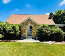 United States North Carolina Ashville vacation rental compare prices direct by owner 24109671