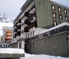 Italy Aosta Breuil-Cervinia vacation rental compare prices direct by owner 7901418