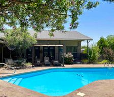 United States Texas Wolfforth vacation rental compare prices direct by owner 26590013