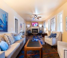 United States Kentucky Louisville vacation rental compare prices direct by owner 11395384