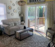 United States Wisconsin Oshkosh vacation rental compare prices direct by owner 328664