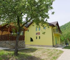 Romania Județul Mehedinți Balotești vacation rental compare prices direct by owner 3879173