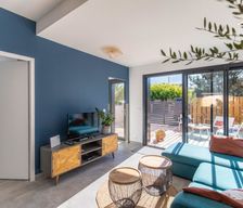 France Nouvelle-Aquitaine Hourtin vacation rental compare prices direct by owner 6292929