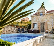 Croatia Splitsko-dalmatinska županija Supetar vacation rental compare prices direct by owner 6413732