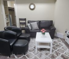 Canada Alberta Edmonton vacation rental compare prices direct by owner 11645724