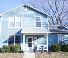 United States Kansas Lawrence vacation rental compare prices direct by owner 11641609