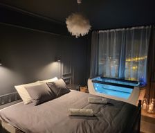 Romania Județul Bihor Oradea vacation rental compare prices direct by owner 15361741