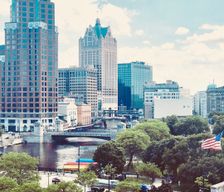 United States Wisconsin Milwaukee vacation rental compare prices direct by owner 627094