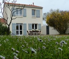 France Nouvelle-Aquitaine La Rochelle vacation rental compare prices direct by owner 4687882