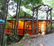 United States North Carolina Clyde vacation rental compare prices direct by owner 226505