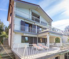 Croatia Primorsko-goranska županija Njivice vacation rental compare prices direct by owner 5472211