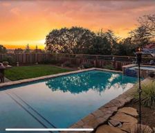 United States California Vallejo vacation rental compare prices direct by owner 29778189