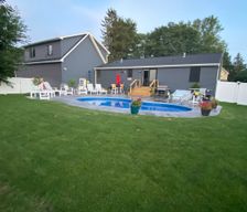United States New York City of Saratoga Springs vacation rental compare prices direct by owner 2574872