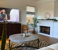 United States California Fontana vacation rental compare prices direct by owner 1807567