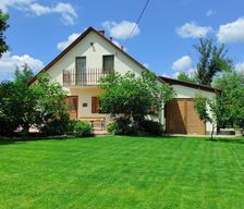 Hungary Veszprém Balatonakali vacation rental compare prices direct by owner 15514301