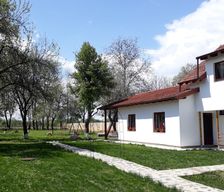 Romania Brașov County Săvăstreni vacation rental compare prices direct by owner 4343834