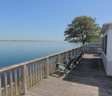 United States New York Cape Vincent vacation rental compare prices direct by owner 2340084
