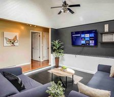 United States New York Rochester vacation rental compare prices direct by owner 28505659