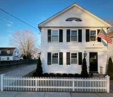 United States Connecticut Essex vacation rental compare prices direct by owner 11790601