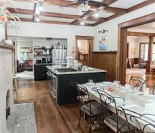 United States Kansas Cottonwood Falls vacation rental compare prices direct by owner 2113913