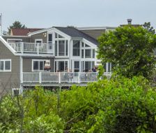 United States Rhode Island Narragansett vacation rental compare prices direct by owner 965185