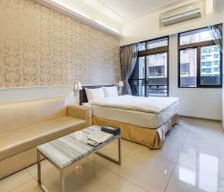 Taiwan Taipei Zhongshan District vacation rental compare prices direct by owner 7823165