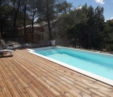 France Occitanie Beaucaire vacation rental compare prices direct by owner 6755325