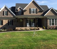 United States North Carolina Greensboro vacation rental compare prices direct by owner 11594376