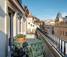 Spain Gipuzkoa Donostia-San Sebastian vacation rental compare prices direct by owner 5247119